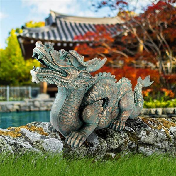Large Asian Dragon of The Great Wall plus freight