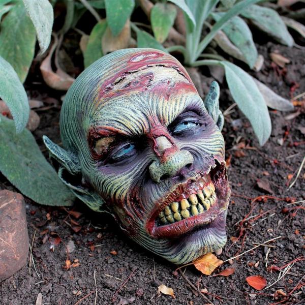 Lost Zombie Head Statue plus freight
