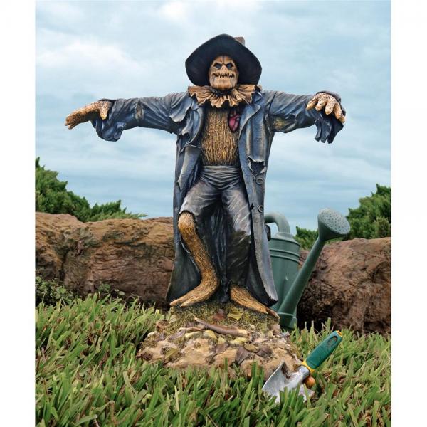 Harvest of Evil Scarecrow Statue plus freight