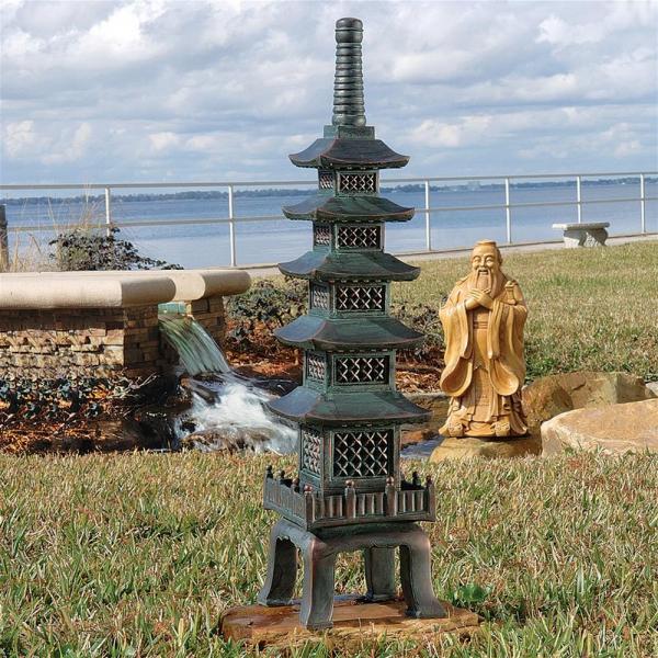 Nara Temple Garden Pagoda Statue plus freight