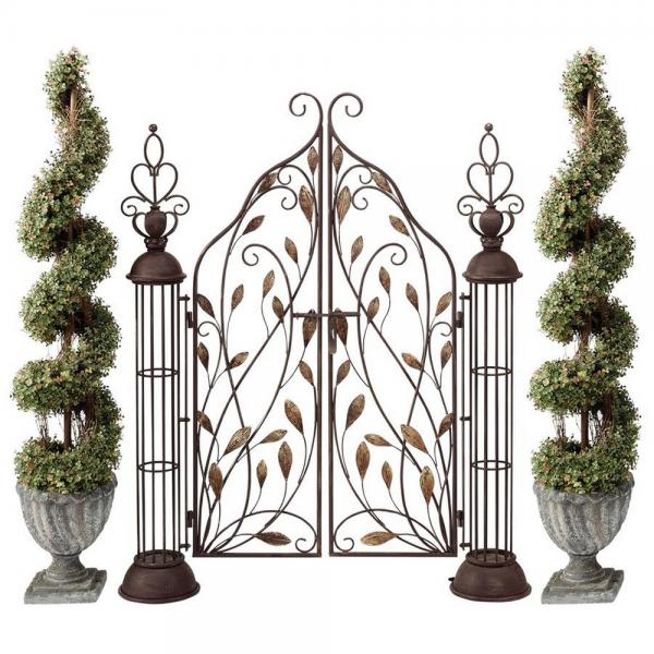 Princess Entryway Metal Garden Gate plus freight