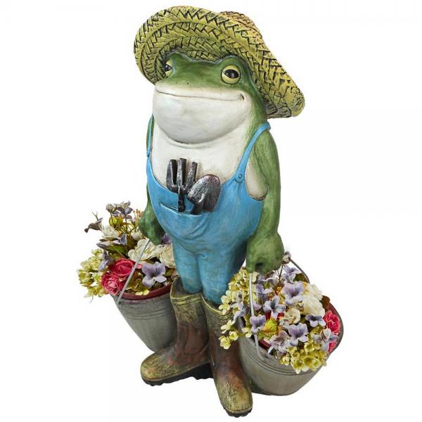 Buckets The Garden Frog Planter Statue plus freight