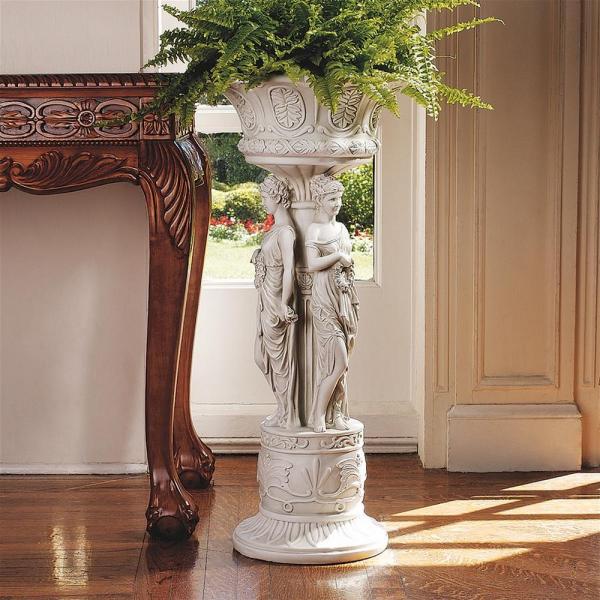 Chatsworth Manor Pedestal Urn plus freight