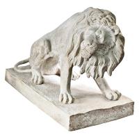 Kingsbury Garden Lion Looking Right plus freight-DTNE203072