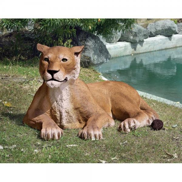 Grand Scale Lioness Lying Down Statue plus freight