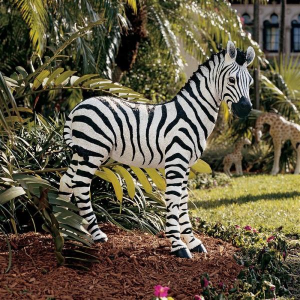 Zairen The Baby Zebra plus freight