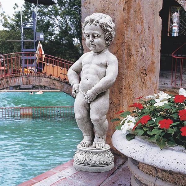 Manneken Pis Boy Piped Statue plus freight