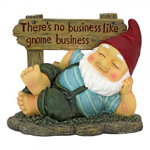 Irving Gnomlin Resting Gnome Statue plus freight