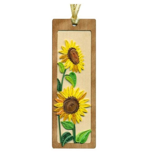 Sunflowers Hand Quilled Bookmark