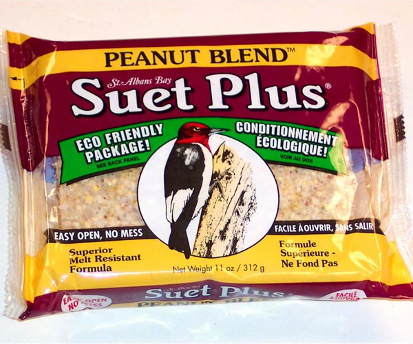 Peanut Blend 11 oz Suet Cake Plus Freight